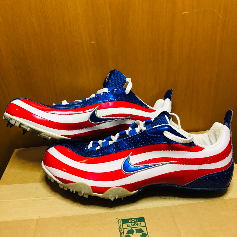 COPY - Women’s Nike track shoes size 8
